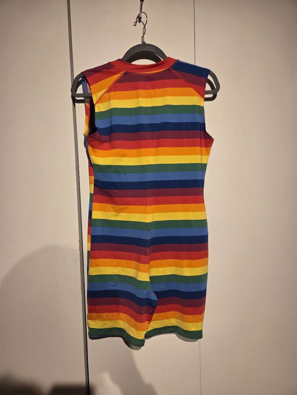 Tomboy Rainbow Striped Singlet - Picture 5 of 6